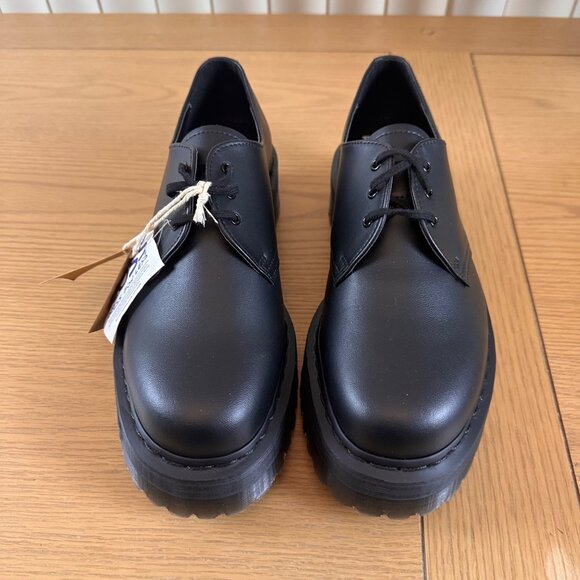 Dr. Martens Size 10/11 Unisex  Black Leather Lace-Up Shoes Rubber Sole Footwear - Picture 1 of 16